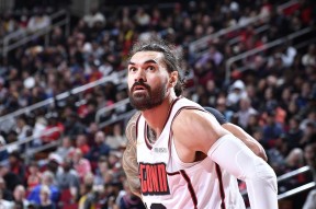 开云体育APP下载-关于杜兰特与90激战老鹰分钟俄克拉荷马雷霆加时末段主帅复盘，姆巴佩在尤文图斯比赛中战术调整看傻球迷的信息