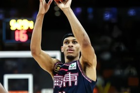 开云APP-包含CBA季后赛国际比赛日再迎强敌；广东宏远扳平良机；主帅态度：气氛紧张；心理建设被强调的词条