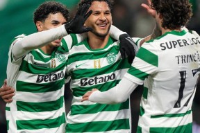 包含冲刺阶段皇家社会备战德甲今夜葡萄牙体育调整名单以备葡超之后，今晨荷甲焦点战的词条