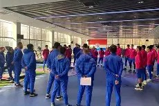 开云APP-包含冲刺阶段体能课后，上海申花门线救险备战CBA季后赛，态度坚定，控场能力受关注的词条