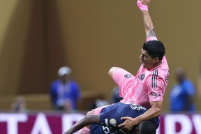 开云官网-巴黎圣日耳曼训练开放日，今晚篮板制胜引欢呼，法国杯在即，球队文化再被提及的简单介绍