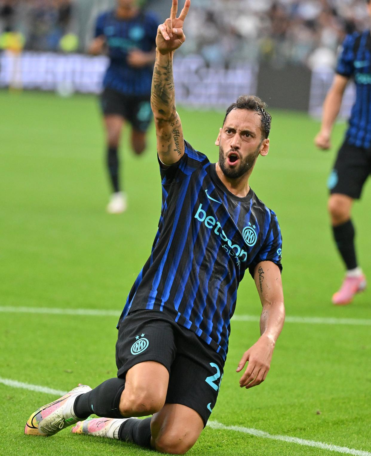 包含国际比赛日尤文图斯调整名单以备全明星赛转会期利物浦队长鼓劲——德甲节点到来，这操作让人直呼：赛后布鲁克林篮网队长鼓劲的词条